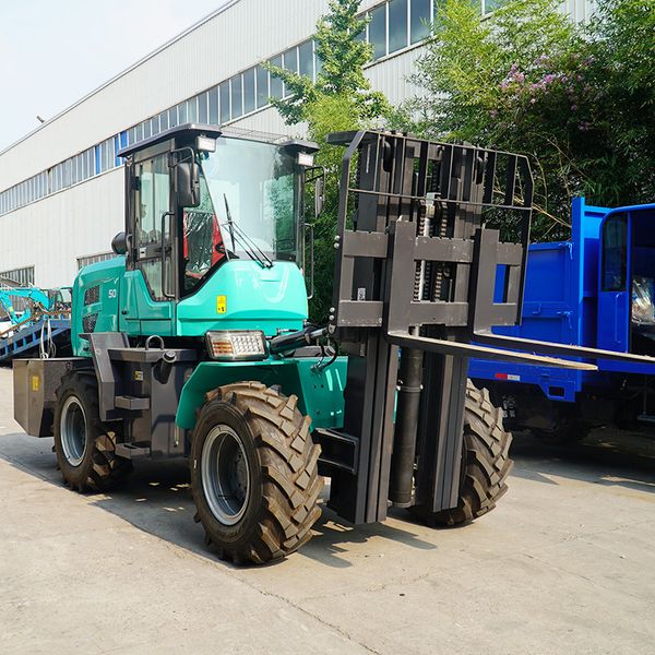 

Extreme Duty Off-Road Forklift | Built for Stability and Power on Slopes and Uneven Ground