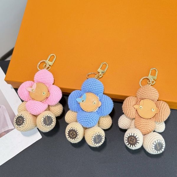 

Luxury Keychains Sunflower Designer Keychain Bag Charms Pendant Accessories Sun flower Doll Car KeyRings Holiday Gifts, Pink