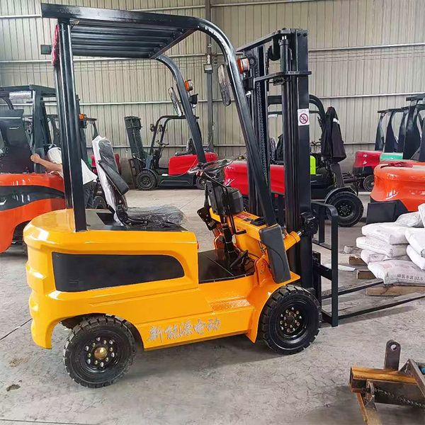

All-Purpose Industrial Electric Forklifts | Choose from 1, 2, 3, 3.5 or 4 Ton for Maximum Productivity