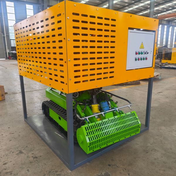 

Automatic Sludge Removal Robot with Crawler Drive for Septic Tank Cleaning