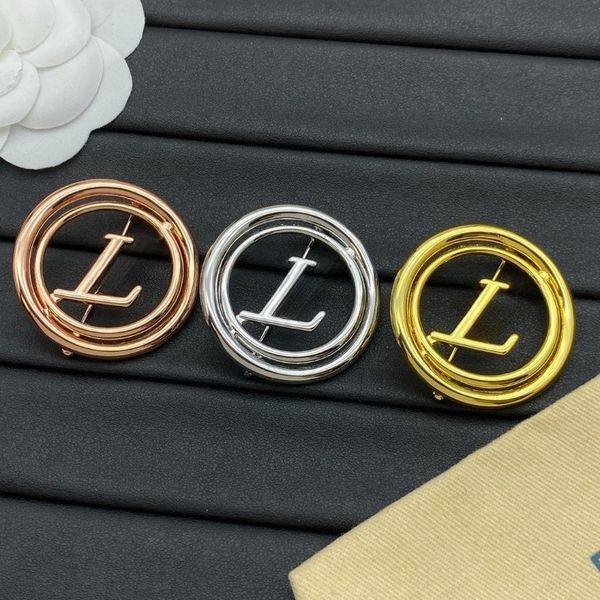 

Classic Brand Letter Brooch Pins 18k Gold Plated High-Quality Brooches Fashion Designer Men's Women's Brooches Suit Pins Couple Gifts