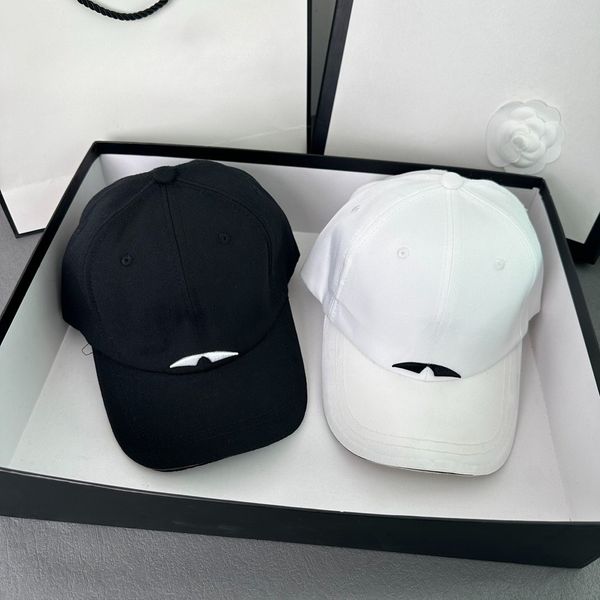 

Sports Designer hat baseball Caps Women Hole Outdoor Sunshade Warmth Letter Embroidery Fashion adjustable cap, Only box
