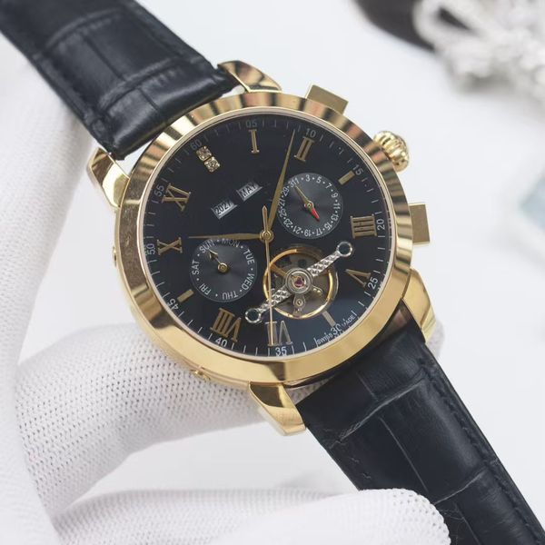 

Luxurious Presentation of Men's Wristwatch: Top-Grade Watch with Automatic Mechanical Movement, Premium Stainless Steel Case with Cowhide Strap, Orange