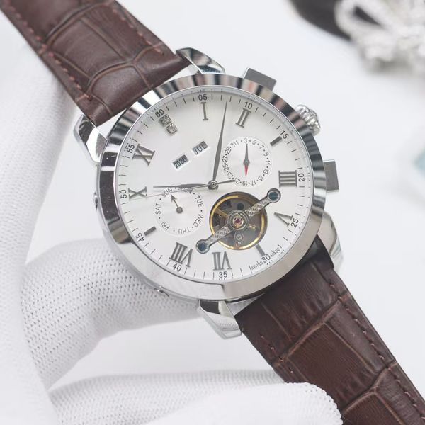 

Pinnacle of Top-Grade Watches: Men's Wristwatch Adopts Premium Stainless Steel Case, Automatic Mechanical Movement Runs Precisely, Taupe