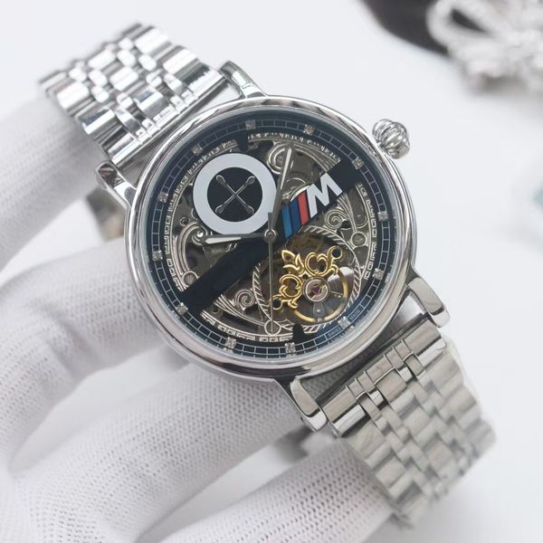 

Men's Wristwatch Crafted with Premium Stainless Steel Case, Core of Automatic Mechanical Movement, Stainless Steel Strap Shows Calmness, Orange