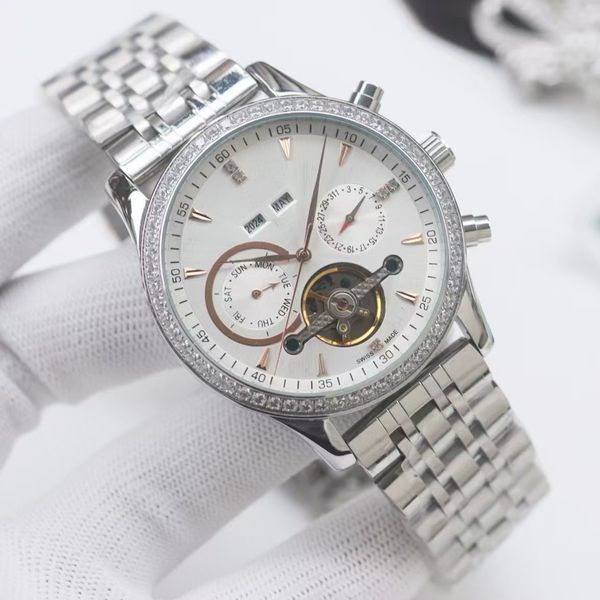 

Symbol of High-End Watch Dignity: Men's Wristwatch Crafted with Premium Stainless Steel Case, Core of Automatic Mechanical Movement, Red