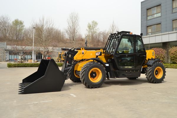 

7m Telescopic Loader & Telehandler | China Manufacturer Direct Sale with Man Lifter Function