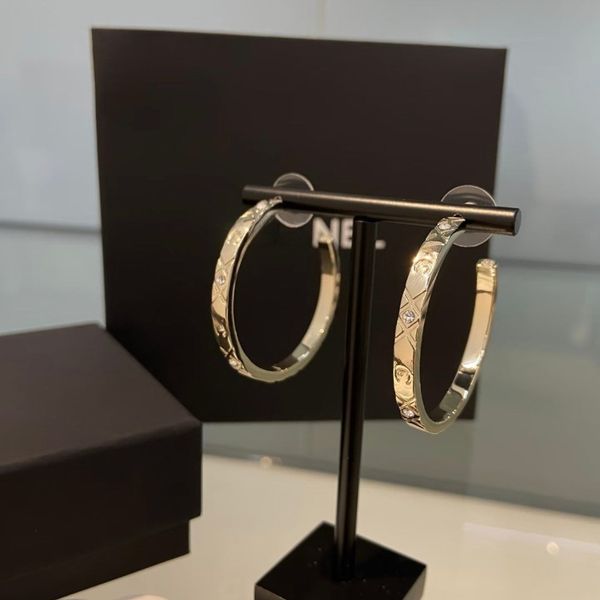 

Classic Stud Earrings Women Hoop Earrings with Diamonds Casual and Formal Wear Luxury Brand Earrings 18k Gold Plated Earrings High-quality with Logo