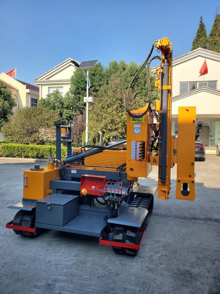 

Advanced Solar Guardrail Pile Driver | High Efficiency Operation Powered by Hammer Pump & Engine Core