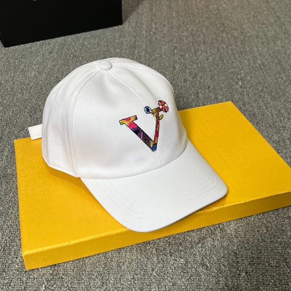 

Designer Luxury Cap Men Women Adjustment Baseball Caps Summer Breathable Back Hats Casual Letter Designer Basketball Cap Fashion Street Hip-Hop Hat, White