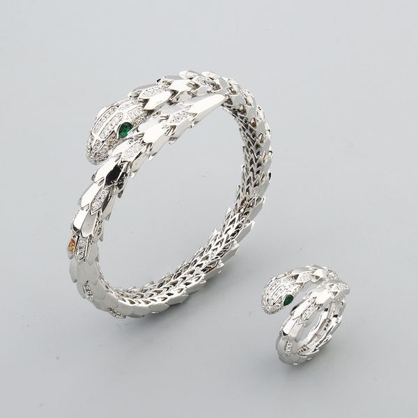 

Gold-Plated Zircon Snake Bracelet Bare Body Diamond Spring Snake Scale Snake Bone Women's Jewelry