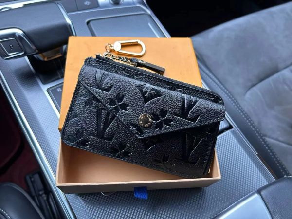 

Designer Wallet Womens Mini Zippy Organizer Bag Credit Card Holder Coin Purse Key Pouch Purses Keychain Bags Clutch with Box M69431, Champagne