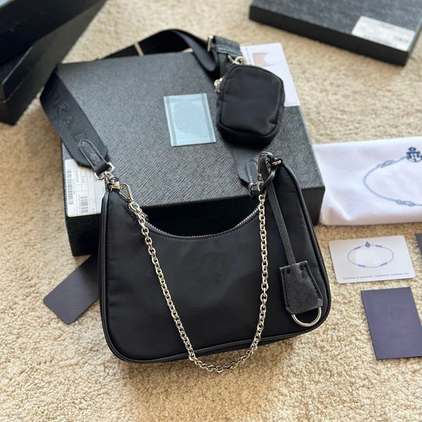

designer bag Luxury Paddington bag Tote bag Big lock version The lock can be opened woman design Grain leather new fashion handbag Retro Lock Head Bag Handheld 100A, @~20