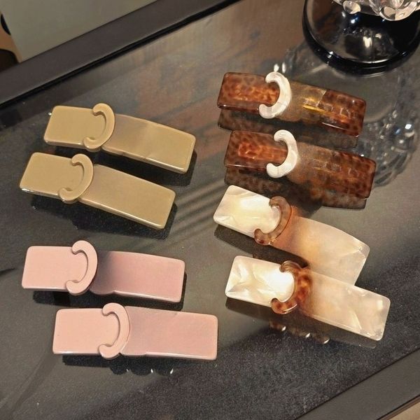 

Fashion Women Classic Letter Hair Clip Metal Barrettes Hair Accessories Headwear Hair Jewelry