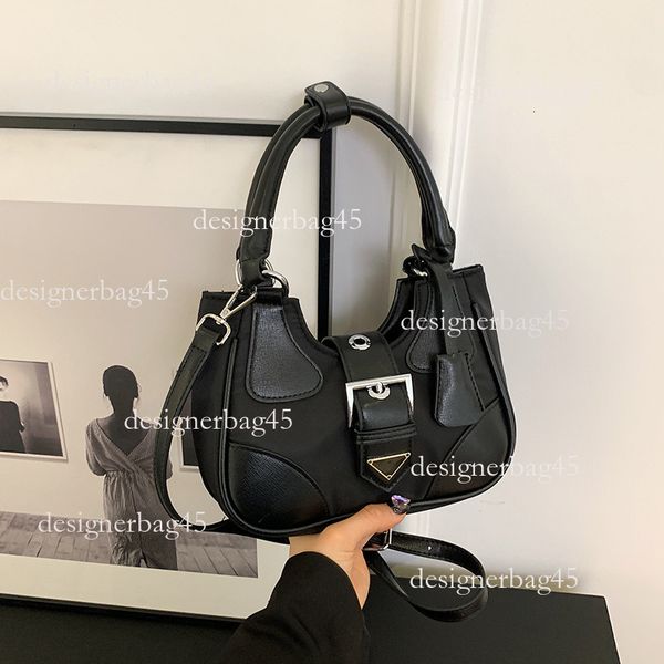 

Spliced Chain Commuter Handheld Shoulder designer Luxury handbag bag European And Casual Hot Girl Motorcycle Style Versatile Crossbody Bag