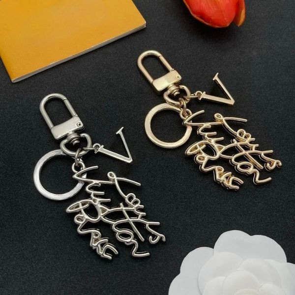 

Luxury Brand Keychains High Quality Stainless Steel Keychains Bag Charms Car Key Holders for Men and Women Classic Letter Design Couple Gifts