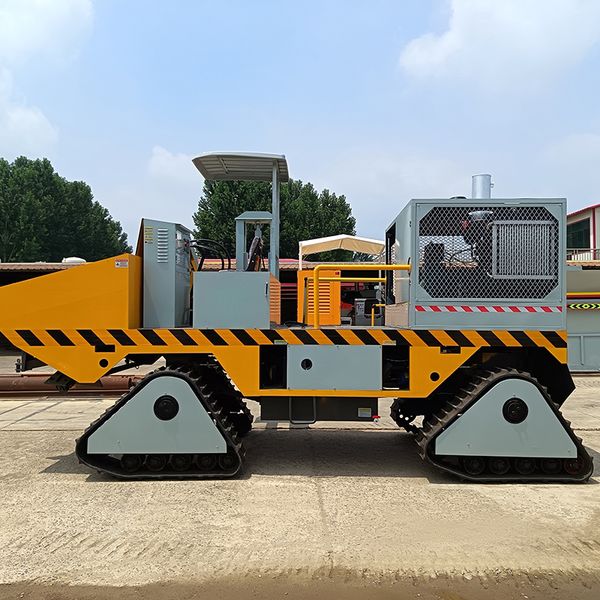 

Mobile Concrete Curb Machine with Sliding Mold Design