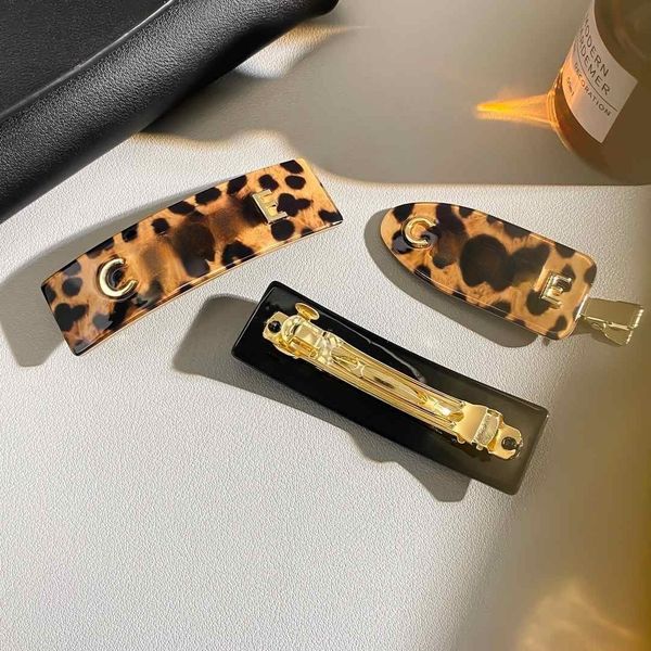 

Designer Hair Clips Women Fashion Barrettes Hair Clips Hairclips Letter Hair Jewelry Headwear Hairpin Accessories, Yellow