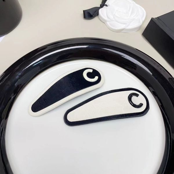 

Designer Hair Clip High Quality Diamond Barrettes Crystal Rhinestone Women Hair Jewelry Classic HairClip Accessories