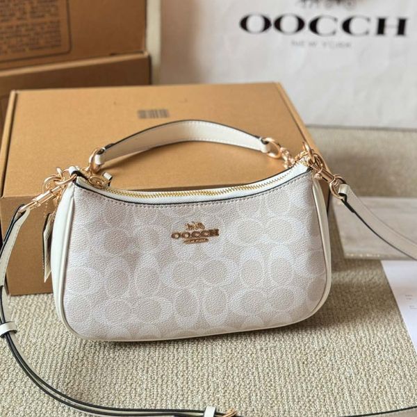 

coacher bag designer bag teri bag luxury bag tote bag women classic shoulder bag crossbody bag casual handheld chain bag half moon bag smooth leather shoulder bag, Extend the chain