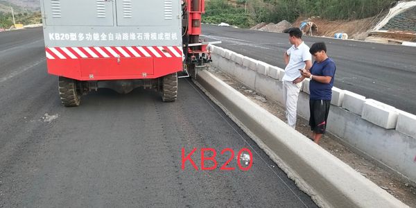 

Smart 1000mm Concrete Slipform Paver with GPS Guidance for Accurate Curb Alignment