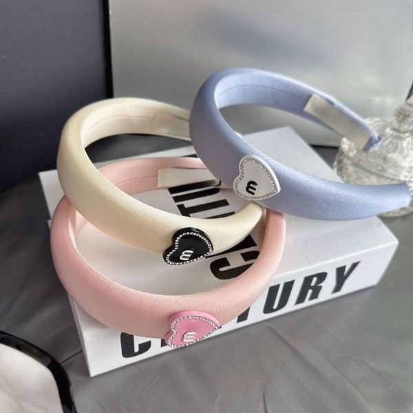 

Headbands for Ladies Solid Color Padded Hairband Wide Edge Fashion Headwraps for Womens Comfortable Fabric