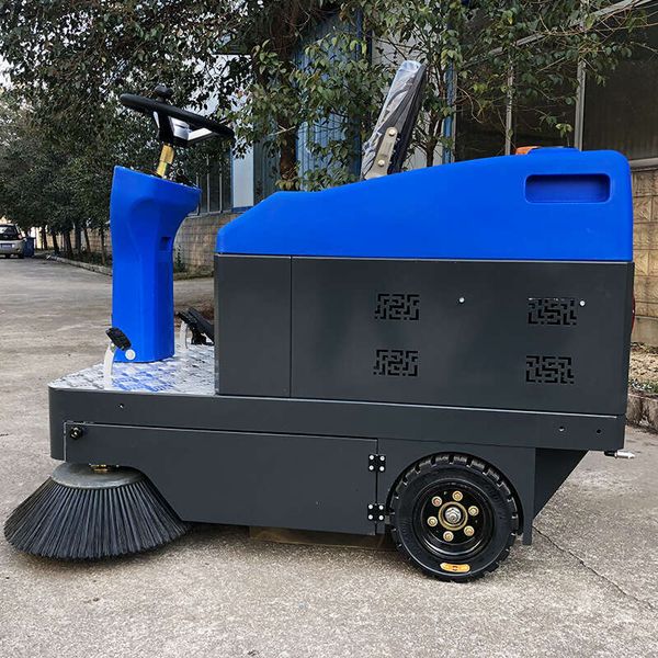 

Advanced Ride-On Sweeping Machine with Automatic Dustbin Emptying System to Reduce Downtime