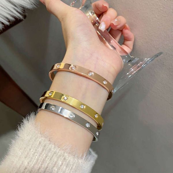 

Light Luxury High-End Ten Diamond Bracelet Women Titanium Steel Non-Fading for Office & Travel