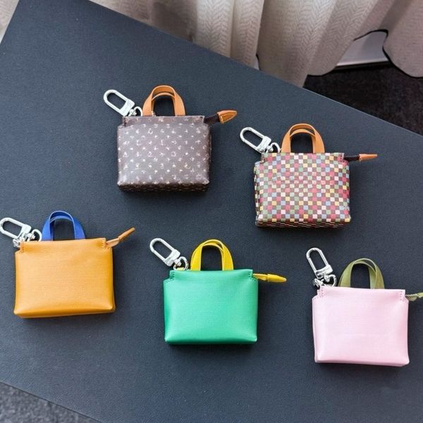 

New Brand Keychain Men and Women Keyring Bag Charm Pendant Designer Leather Mini Shopper Bag Unisex Fashion Keychain Mini Wallet Bag Charm with Box