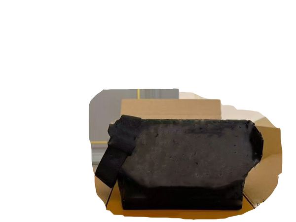 

2025 15%designer bag classic fatty metalet balls shoulder diagonal leather bag Oil wax leather messenger bag 122204, Black