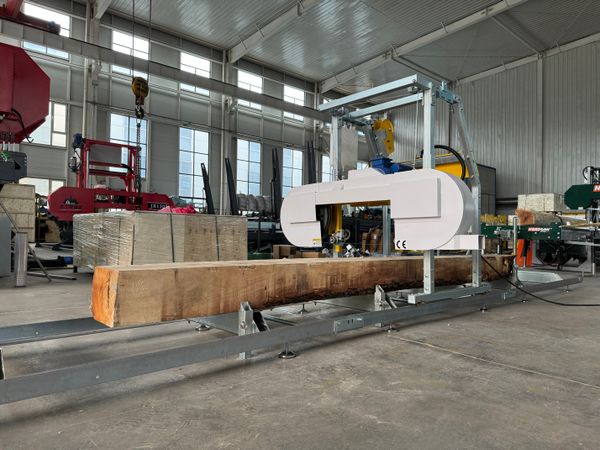 

Mobile Wood Sawing Machine with Conveyor | Automatic Firewood Processor for 50cm Logs