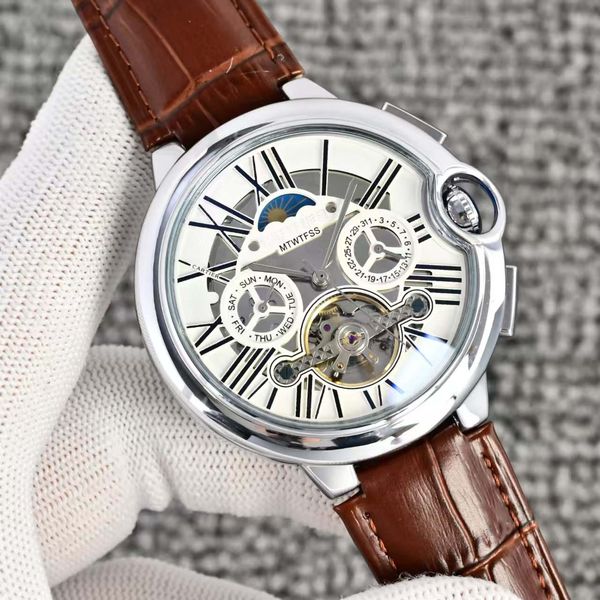 

Hot-Selling Choice for Men's Watches: Showing Gentlemanly Charm, 316 Stainless Steel Case and Strap are Strong and Durable, Dark navy