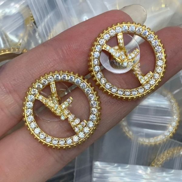 

Luxury Brand Letters Designer Stud Earring Designer Earrings for Women 18K Gold Studs Elegant Diamond Crystal Earrings Rings Party Jewelry Accessories