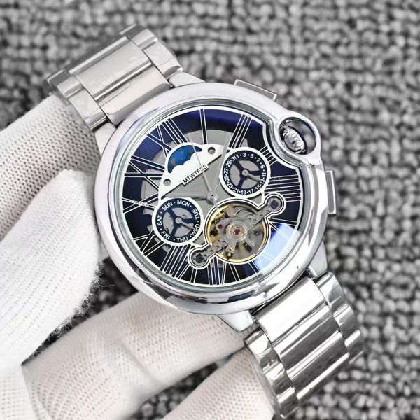 

Selection of Luxury Watches: Men's Watch with a Legendary Timepiece Selling Well Worldwide, Burgundy