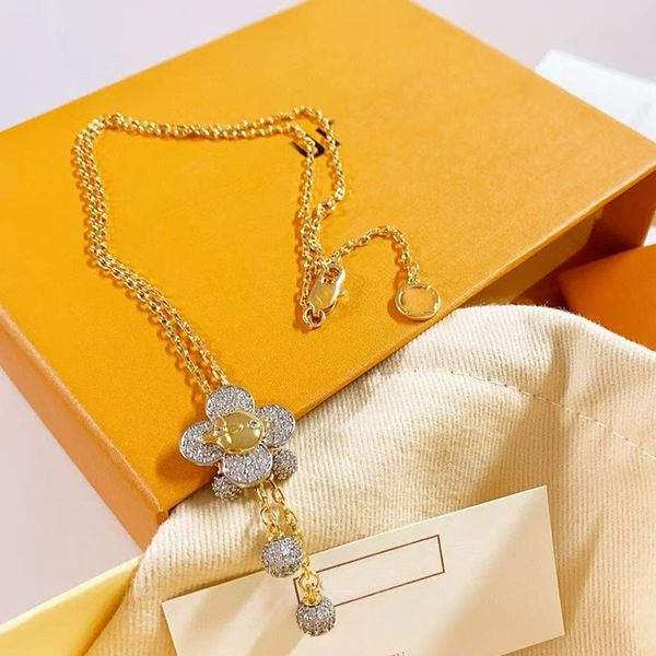 

Designer Luxury Pendant Necklace Letter Earrings Set Gold Women Necklace Earrings Wedding Party Jewelry Accessories with Gift Box