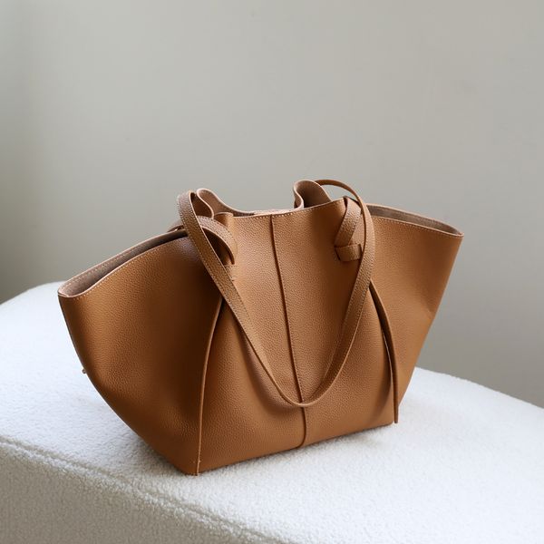 Master Quality European-style niche fashion shopping bags