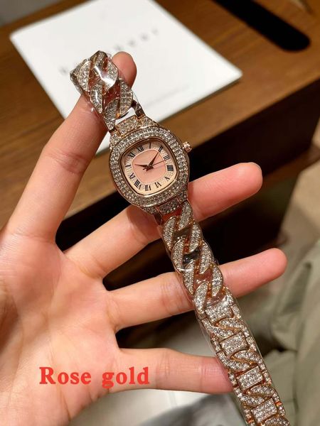 

Chic Elegance for Her - Premium Quality Female Wristwatch Combining Precision Mechanics with Contemporary Style, Gray