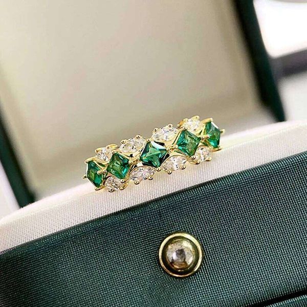 Huitan Luxury Princess Green Cubic Zirconia Rings for Women Gold Color Temperament Female Finger-rings Wedding Trendy Jewelry