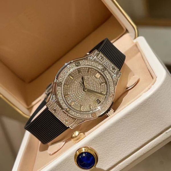 

High-end Ladies' Boutique Watch: Little Cutie Series Quartz Women's Watch, Dazzling Small Gorgeous Round Case, Luxury Fully Shown, Quartz Movement Good Quality, Black