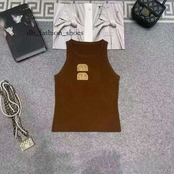 

miuly Womens Blouses Shirts Designer t Shirt Women Cropped Top t Tank Anagram Regular Cotton Jersey Camis Female Tees Embroidery Knitwear for Sport Yoga Top 0f9, Short black