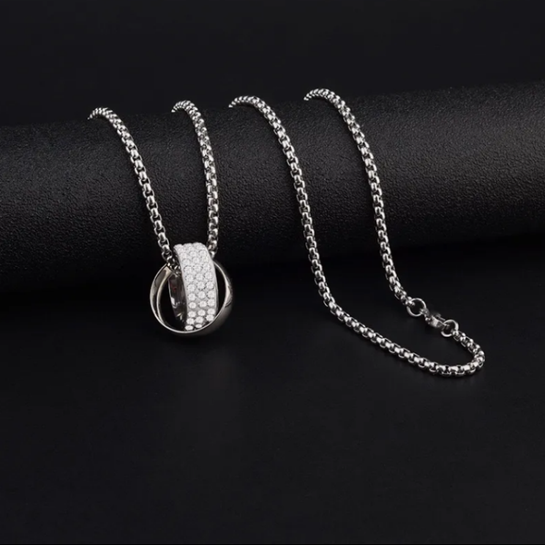 

Luxury designer necklace diamond screw love necklaces for men cool aesthetic double hoop cjeweler chains mens woman pendant necklaces ladies jewelry Q2