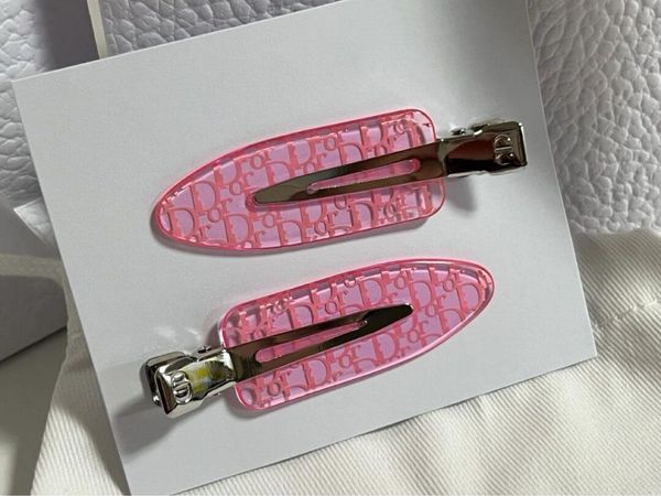 

2pcs/set clips European American style duckbill clip exquisite and practical party gift Hairpins No Trace hair bobby pin pink