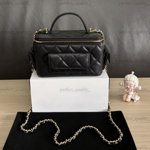 

99A Romantic style fashion bag: 100% genuine leather combined with pure steel hardware. This designer handcrafted crossbody shoulder bag exudes a romantic casualvibe, One