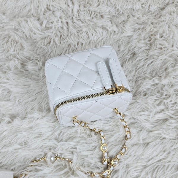 

Designer Bag Handbag High Quality Shoulder Purse Pochette Makeup Bags Genuine Leather Pearl ChainCross Body Bags Luxury Crossbody Bag Designer Handbags For Women, Black 12cm
