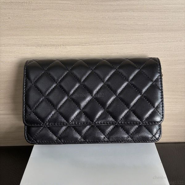 

99A top fashion trend style designer handbag, carefully selected top-quality 100% natural leather, pure copper hardware, crossbody single-shoulder handbag, Two