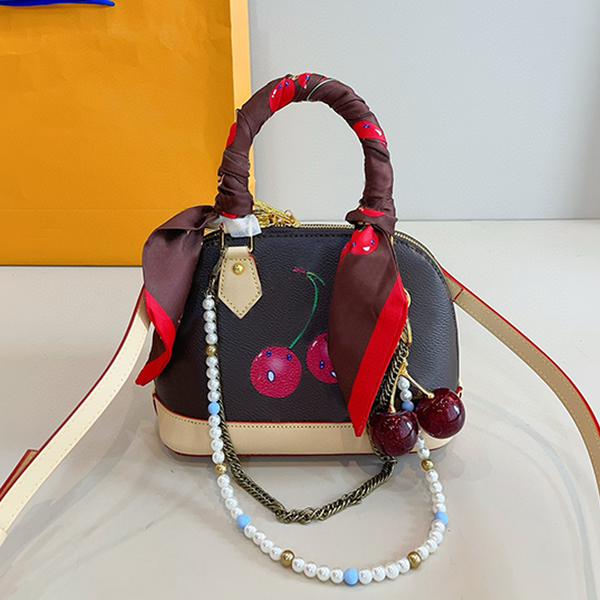 

Classic vintage pattern shell bag fashionable business bag luxury designer bag women's shoulder bag high-end handbag practical crossbody bag genuine leather bag, White
