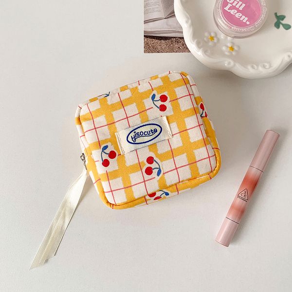 AX114-Style Cozy Linen-Inspired Beauty Case & Duffle Pack w/ Secure Snap Closure