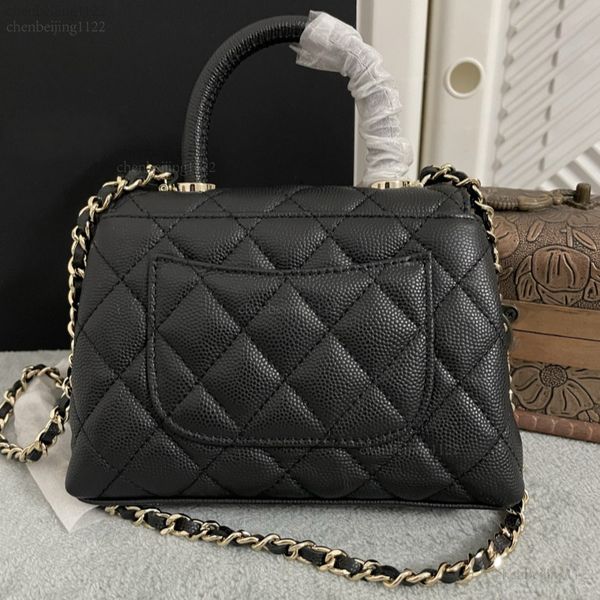 

99A The 12A stylish and trendy designer handbag is made of 100% genuine leather and pure steel hardware. It is a crossbody bag, a single-shoulder bag and a handbag, Three