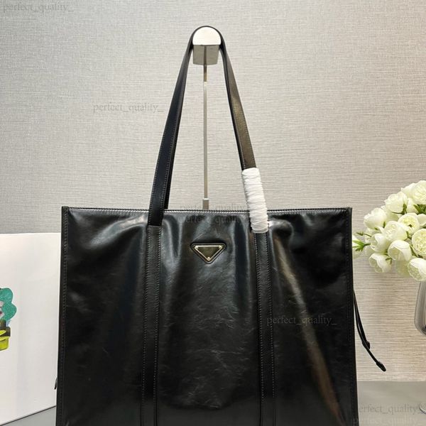 

99A Extraordinary Design Handbag, 100% Quality Assurance, Pure Steel Hardware with Outstanding Luster, Essential Item - Shoulder Bag, Handbag, Crossbody Bag, Three