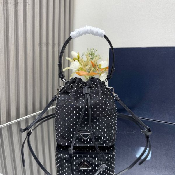 

99A Luxury Design Handbag, 100% genuine leather, high-quality materials, pure steel hardware, single shoulder bag, handbag, crossbody bag, casual bag, best-selling bag, One